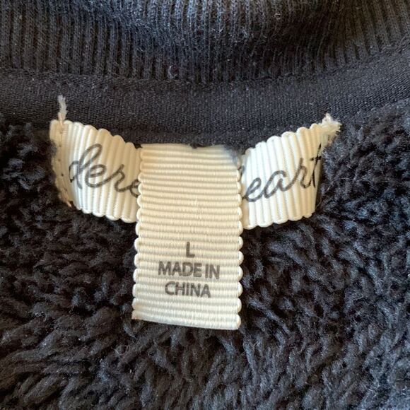 Derek Heart fuzzy sweater  - Picture 6 of 16